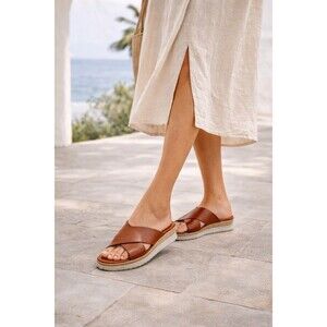 Bertuchi Leather Crossover Slide Sandals Spain Brown Platform EU 40 US 9.5